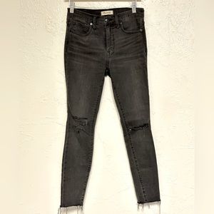 Madewell 9” skinny black distressed jeans 27